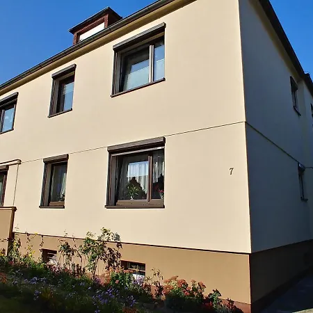 Apartment Ferienwohnung Aha Langer *